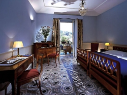 ���� ����� L`ALBERGO DELLA REGINA ISABELLA (LACCO AMENO) 5*