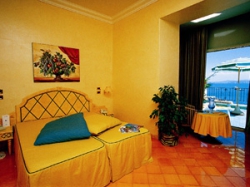 ���� ����� MIRAMARE AND CASTELLO (ISCHIA PORTO) 5*