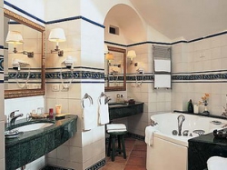 ���� ����� CAESAR AUGUSTUS 5*