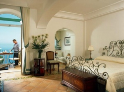 ���� ����� CAESAR AUGUSTUS 5*