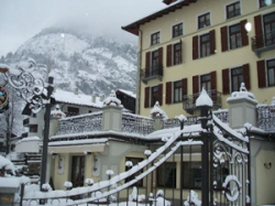 ���� ����� ROMANTIK HOTEL VILLA NOVECENTO 4*