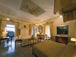 ���� ����� GRAND HOTEL EXCELSIOR VITTORIA 5*