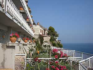 ���� ����� Club 2 Torri 4*