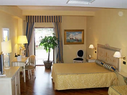 ���� ����� Punta Campanella 4*