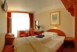 ���� ����� Salzburger Hof 4*