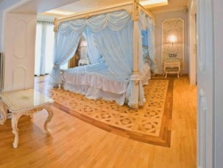 ���� ����� Royal 4*