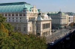 ���� ����� Am Opernring 4*
