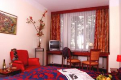 ���� ����� Am Opernring 4*