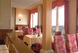 ���� ����� Am Parkring 4*