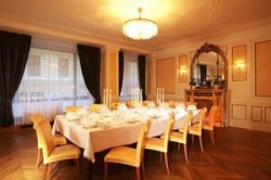 ���� ����� Astoria 4*
