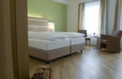 ���� ����� Atlantis 4*