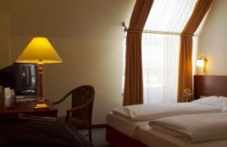 ���� ����� Atlantis 4*