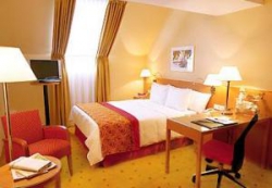 ���� ����� Courtyard by Marriott Schoenbrunn 4*