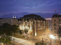 ���� ����� Hilton Vienna Plaza 4*