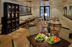���� ����� Hilton Vienna Plaza 4*