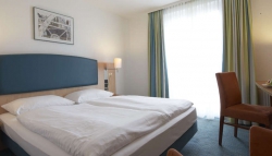 ���� ����� Intercity 4*