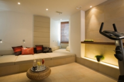 ���� ����� NH Atterseehaus 4*