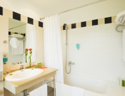 ���� ����� NH Belvedere 4*