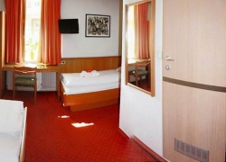 ���� ����� Goldene Krone 3*