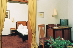 ���� ����� Goldener Adler 4*