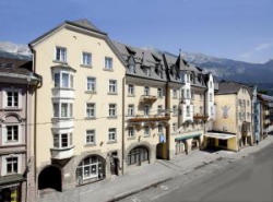 ���� ����� Grauer Baer 4*