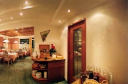 ���� ����� Garni Neder 3*
