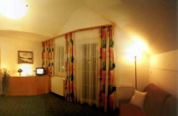 ���� ����� Garni Neder 3*