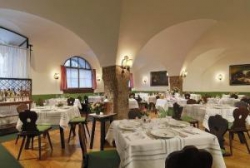 ���� ����� Goldener Hirsch 5*