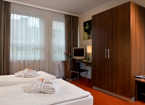 ���� ����� Belmondo 4*