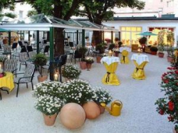 ���� ����� Crowne Plaza - The Pitter 4*