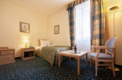���� ����� Crowne Plaza - The Pitter 4*