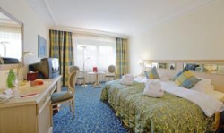 ���� ����� Crowne Plaza - The Pitter 4*