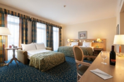 ���� ����� Crowne Plaza - The Pitter 4*