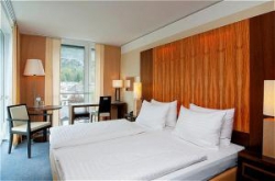 ���� ����� Holiday Inn Salzburg City 4*