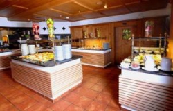 ���� ����� Adler 4*