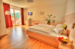 ���� ����� Alpenblick 4*