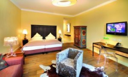 ���� ����� Alpine Palace New Balance Luxus Resort 4*
