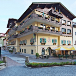 ���� ����� Alte Post 4*