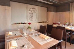 ���� ����� Auhof 4*