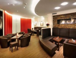 ���� ����� Latini 4*