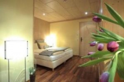 ���� ����� Living Max 4*