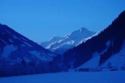 ���� ����� Pinzgauerhof 4*
