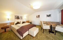 ���� ����� Tirolerhof 4*
