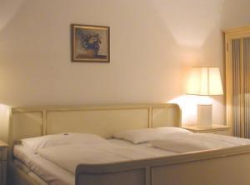 ���� ����� Vierjahreszeiten 4*