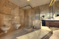 ���� ����� Zur Burgruine 4*