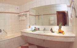 ���� ����� Activhotel Berkonig 4*