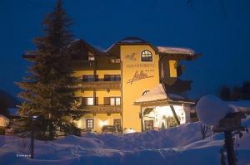 ���� ����� Alpenresidenz Adler 4*