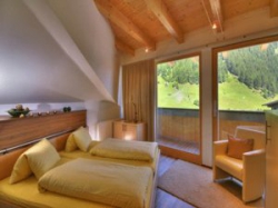 ���� ����� Chaza Valletta 4*