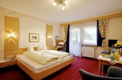 ���� ����� Edenlehen 4*