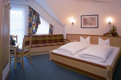 ���� ����� Garni Astoria 4*